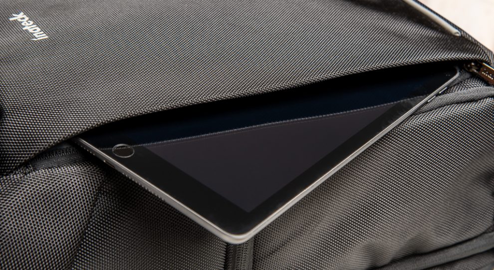 The exterior back pockets can take documents or a tablet computer.